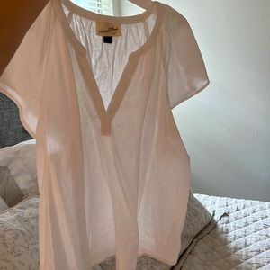 Universal threads white blouse.